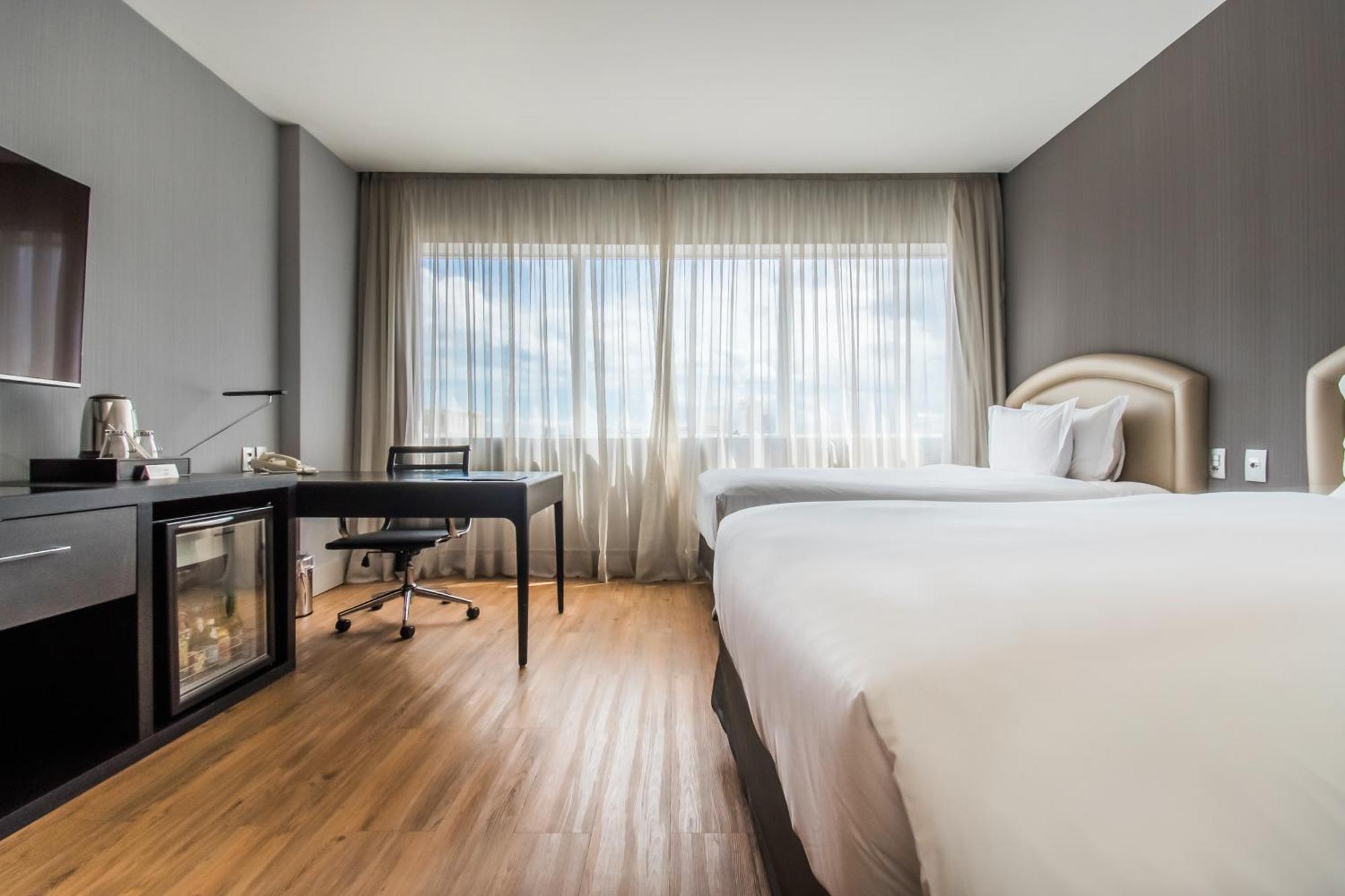 Quarto Deluxe com 2 Camas de Solteiro